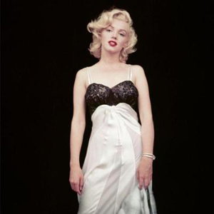 Cover art for Essential Marilyn Monroe by Milton H. Greene
